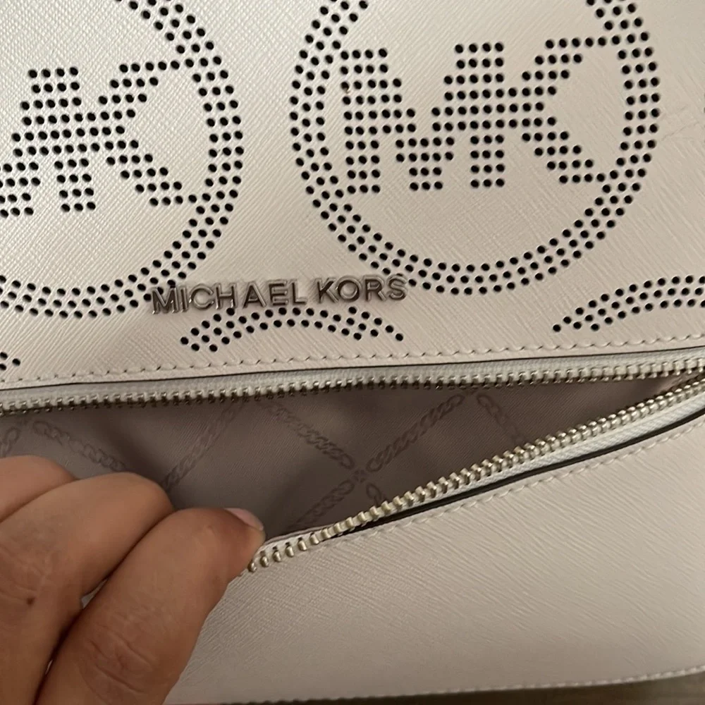 Micheal kors backpack 💥💥